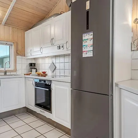 Adrienne - 490m From The Sea By Interhome Lokken
