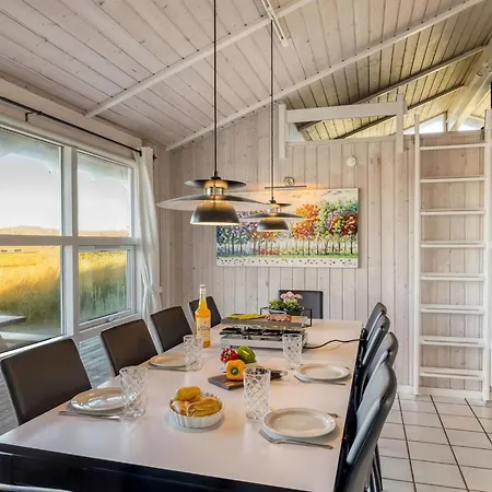 Adrienne - 490m From The Sea By Interhome Semesterbostad
