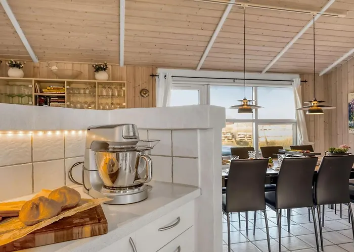 Сasa de vacaciones Adrienne - 490m From The Sea By Interhome *